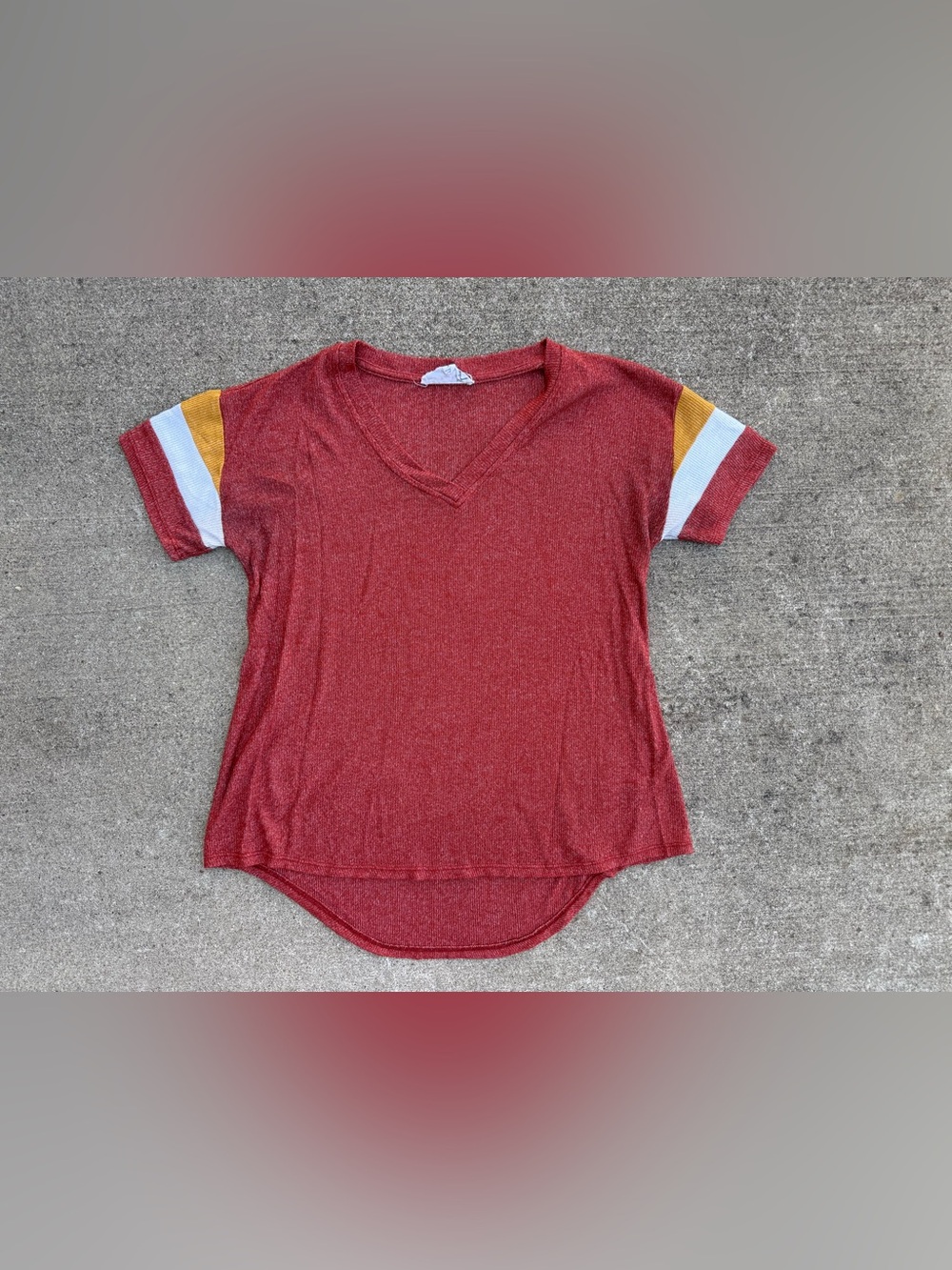Hippie Rose Ribbed Knit V-Neck Tee Burgundy Striped Sleeves Size Small